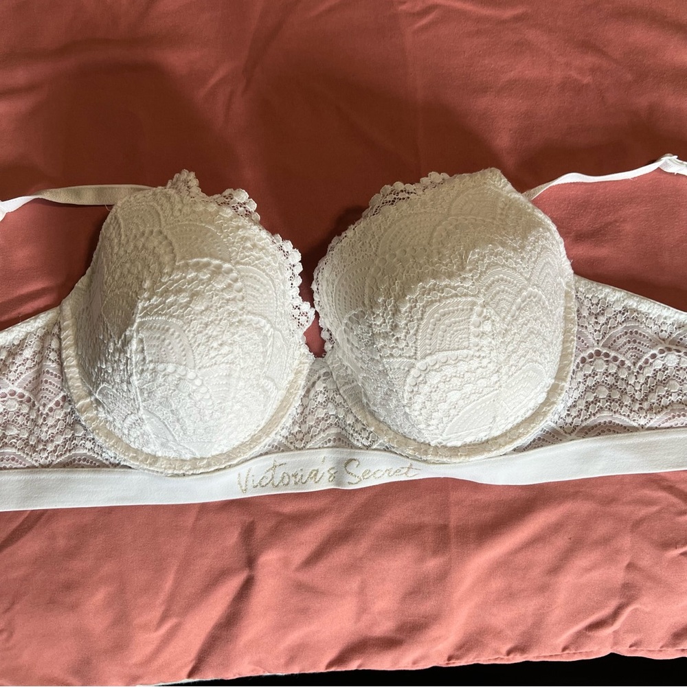 Victoria's Secret white Lace Bra 38 C
